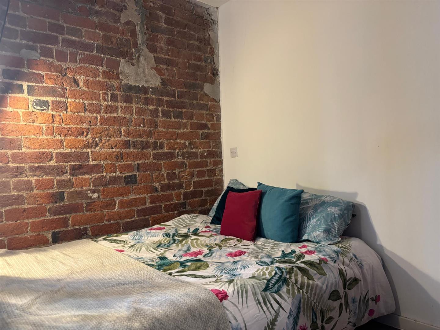 Silk Mill, 92 Chapel Lane